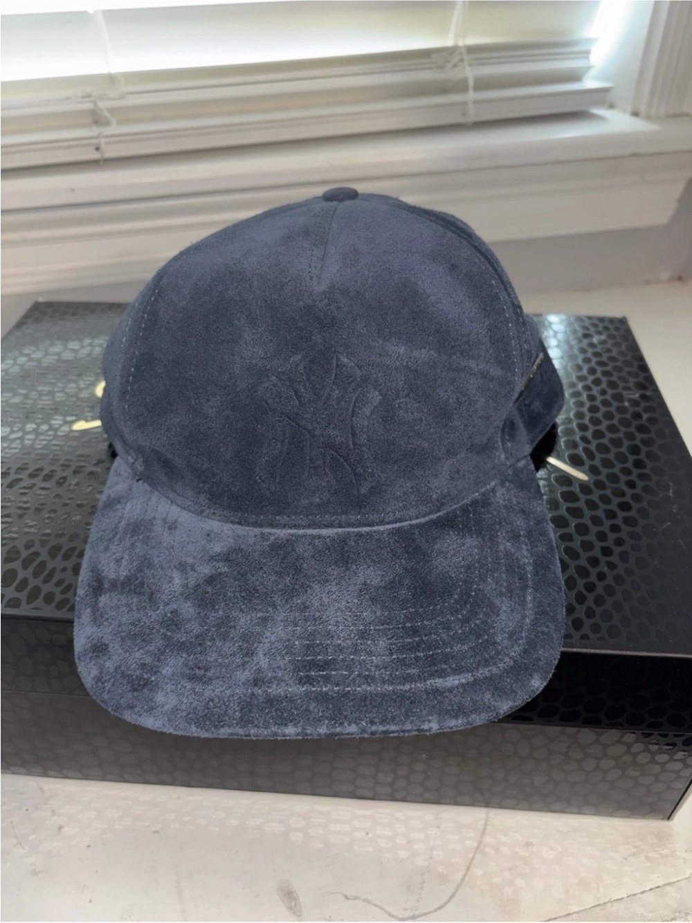 Kith Suede Baseball Cap - Navy